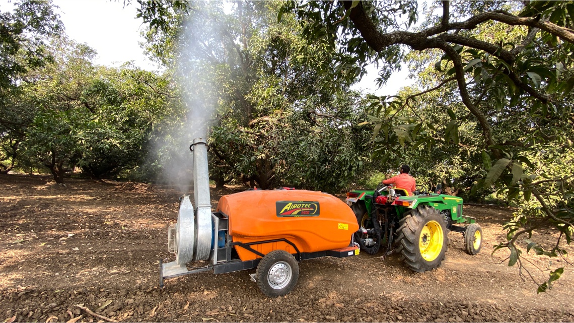 mango sprayer